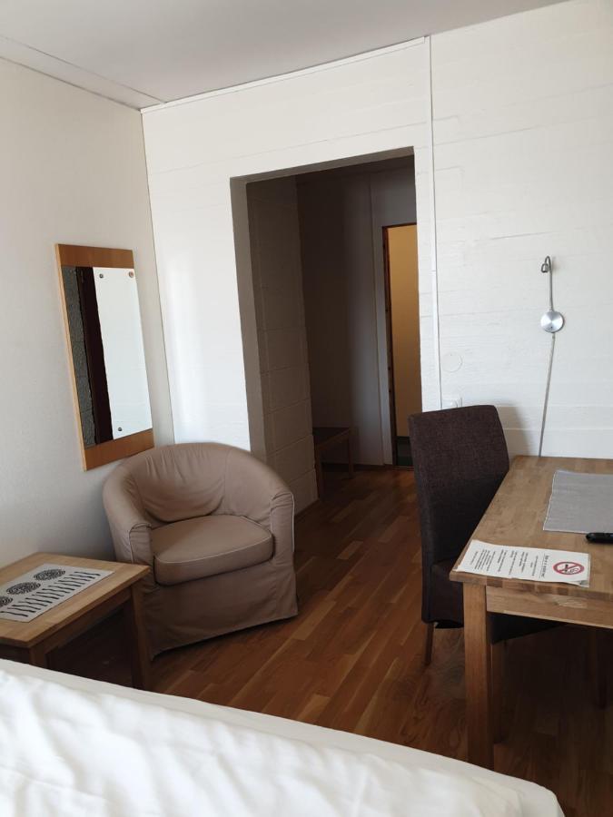 Mehamn Arctic Hotel Esterno foto