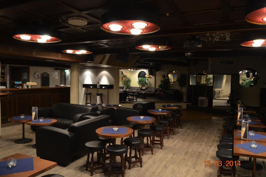 Mehamn Arctic Hotel Esterno foto
